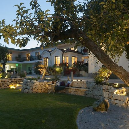 Haus Kranixfeld-Fischl Hotel Morbisch am See Bagian luar foto