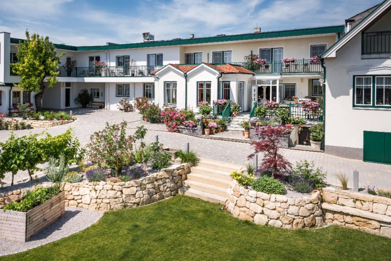 Haus Kranixfeld-Fischl Hotel Morbisch am See Bagian luar foto