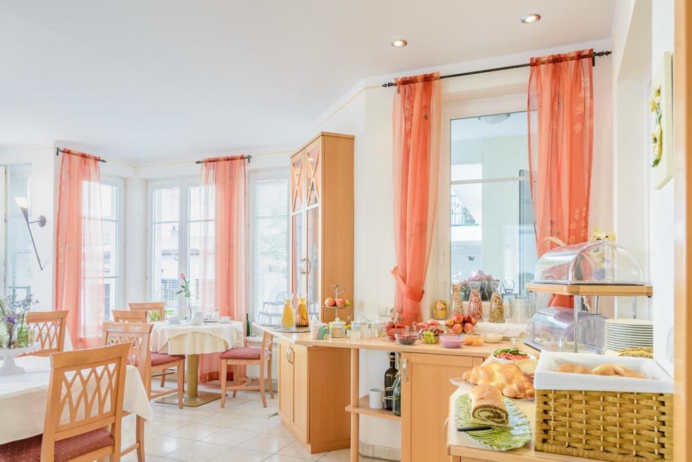 Haus Kranixfeld-Fischl Hotel Morbisch am See Bagian luar foto