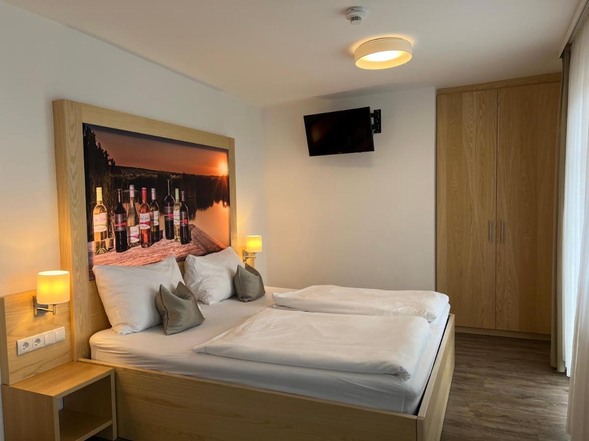 Haus Kranixfeld-Fischl Hotel Morbisch am See Bagian luar foto